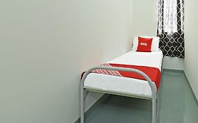 Hotel O Sri Rampai Metro Hostel